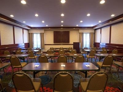 Express & Sw - Outlet Ctr Area By Ihg Hotel Asheville