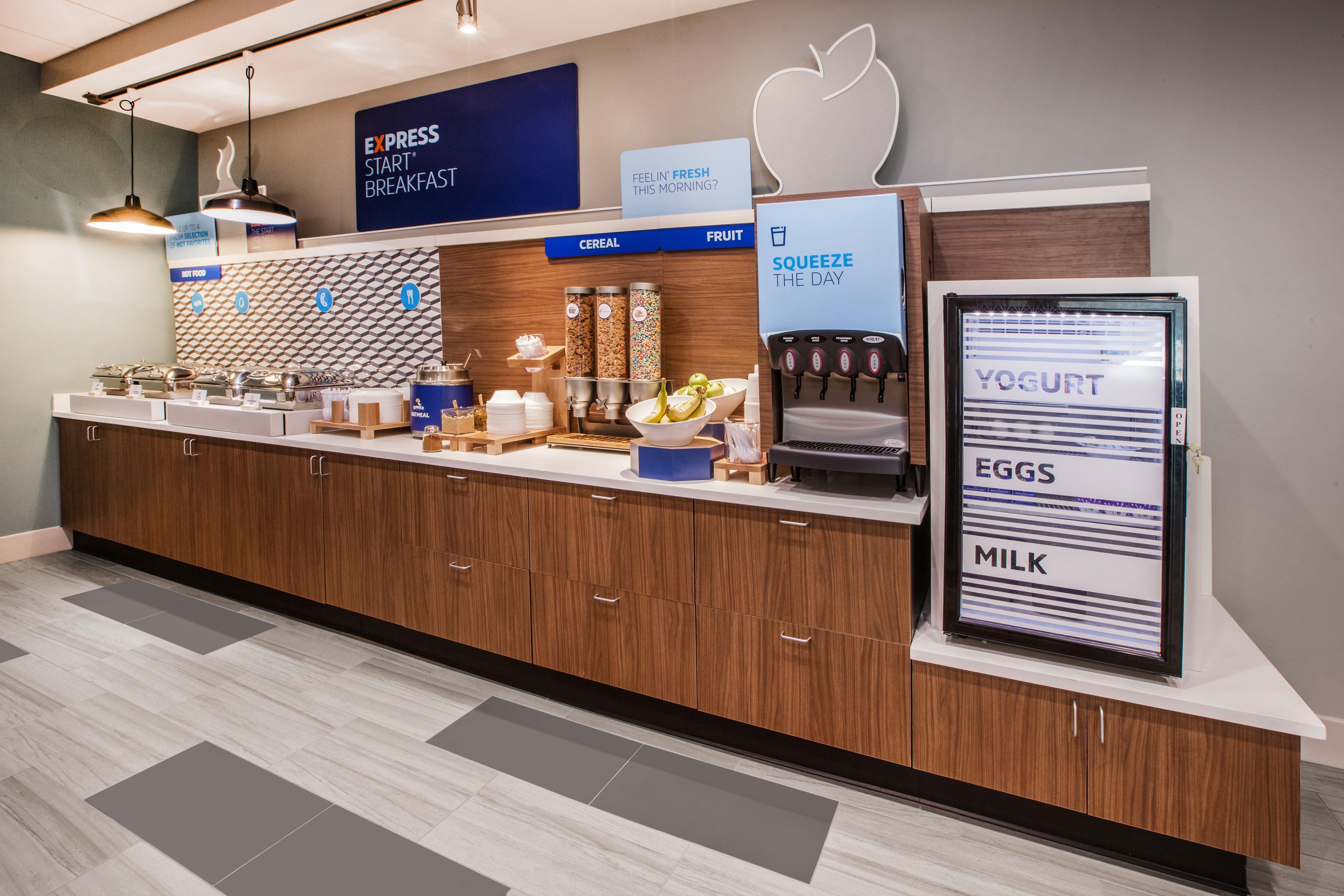 Express & Sw - Outlet Ctr Area By Ihg 2* Asheville