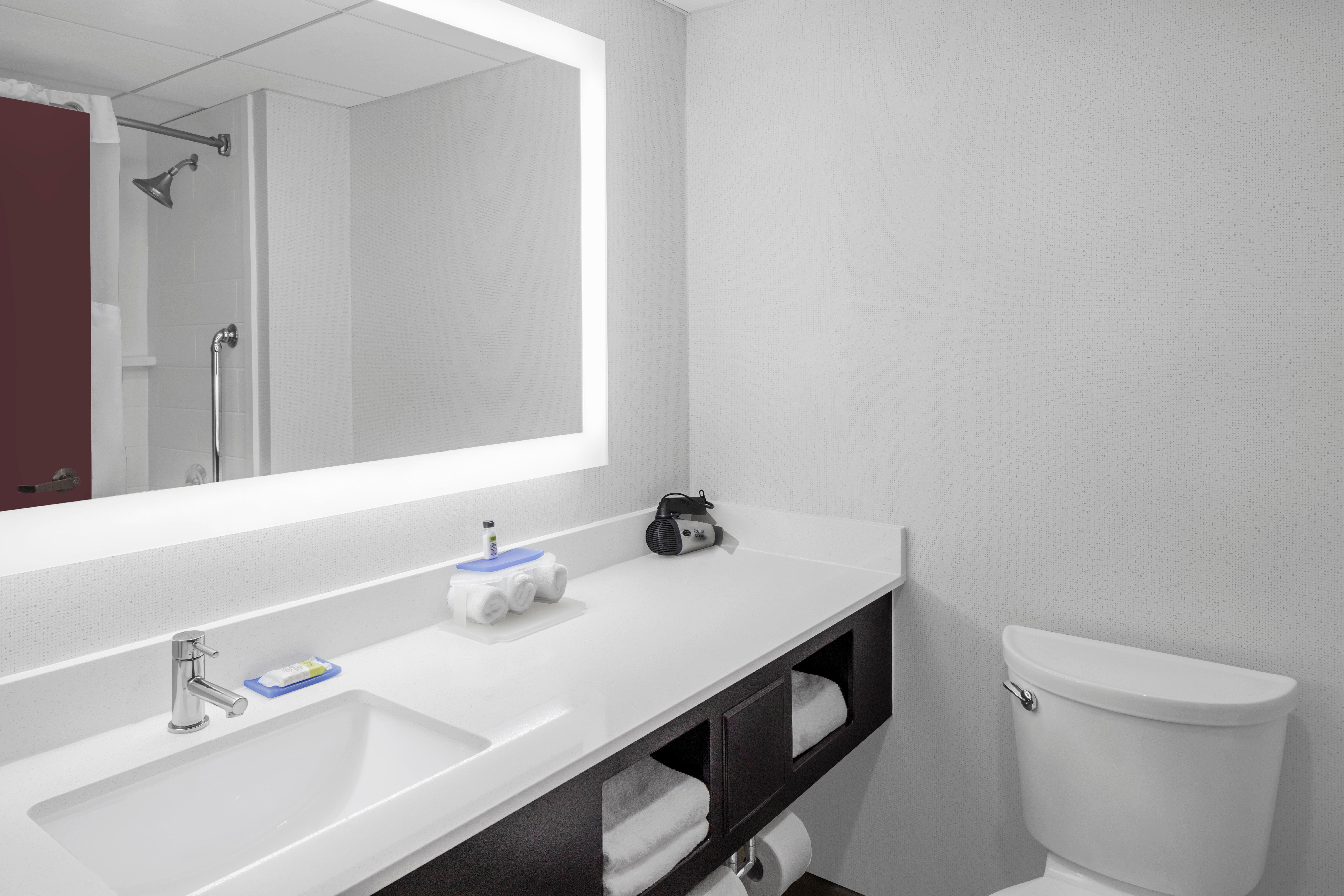 Hotel Express & Sw - Outlet Ctr Area By Ihg