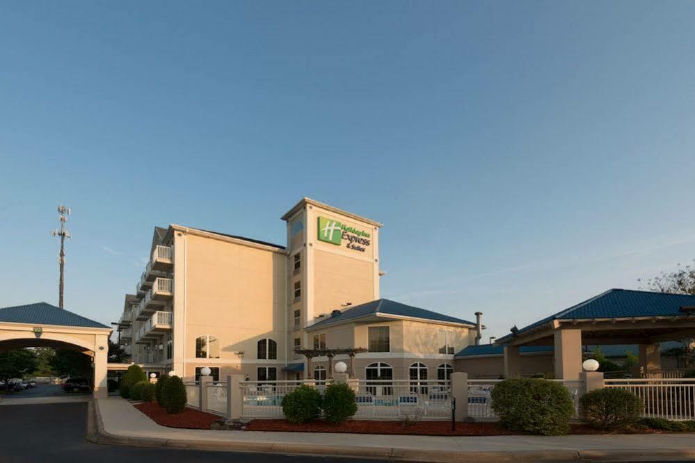 Hotel Holiday Express & Sw - Outlet Ctr Area By Ihg Asheville