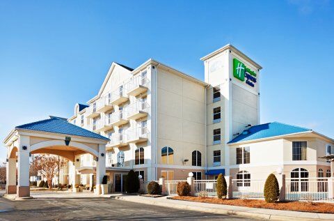 Express & Sw - Outlet Ctr Area By Ihg Hotel Asheville
